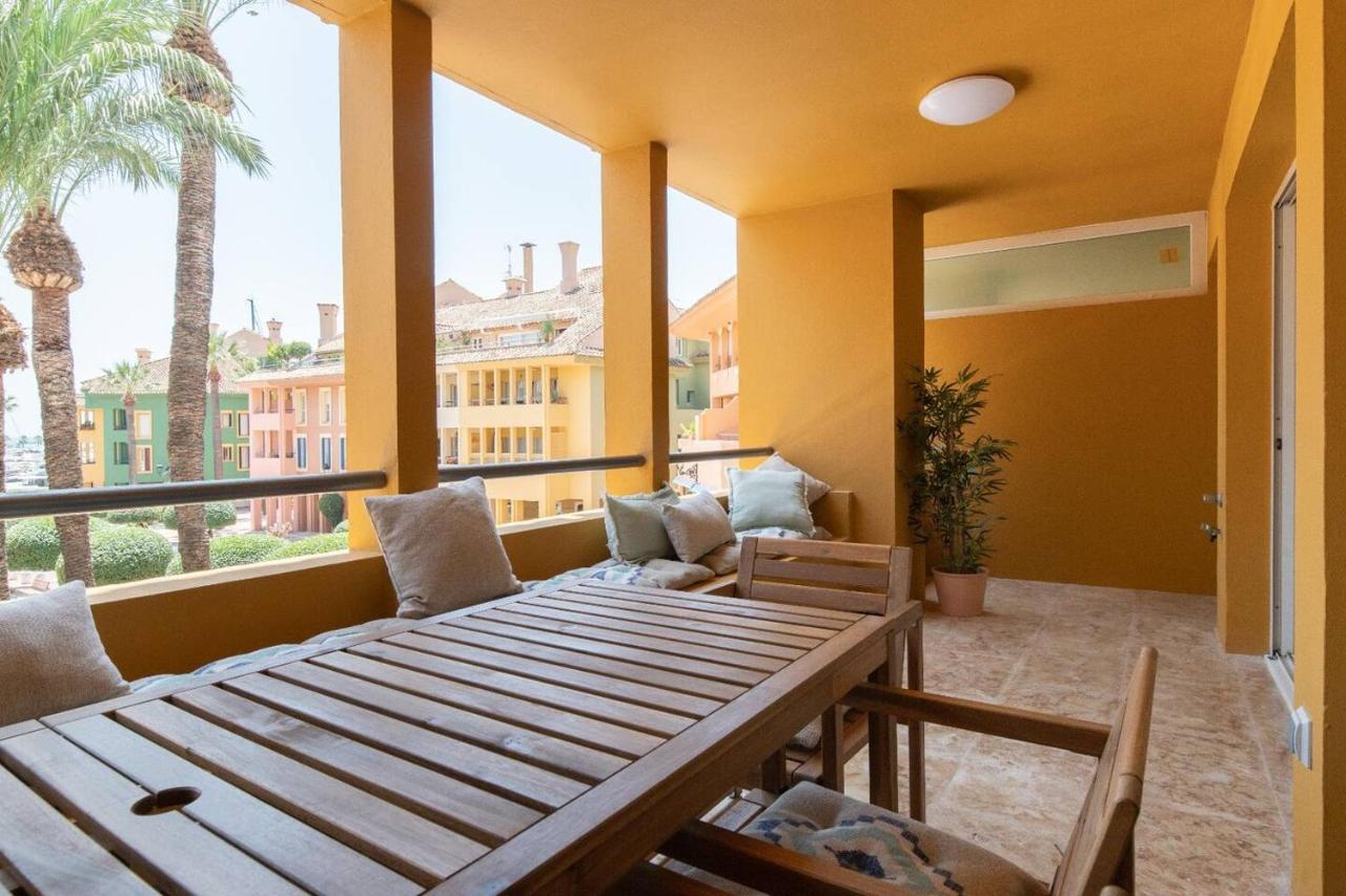 Apartamento Puerto Sotogrande Con Vistas Al Mar Exterior foto