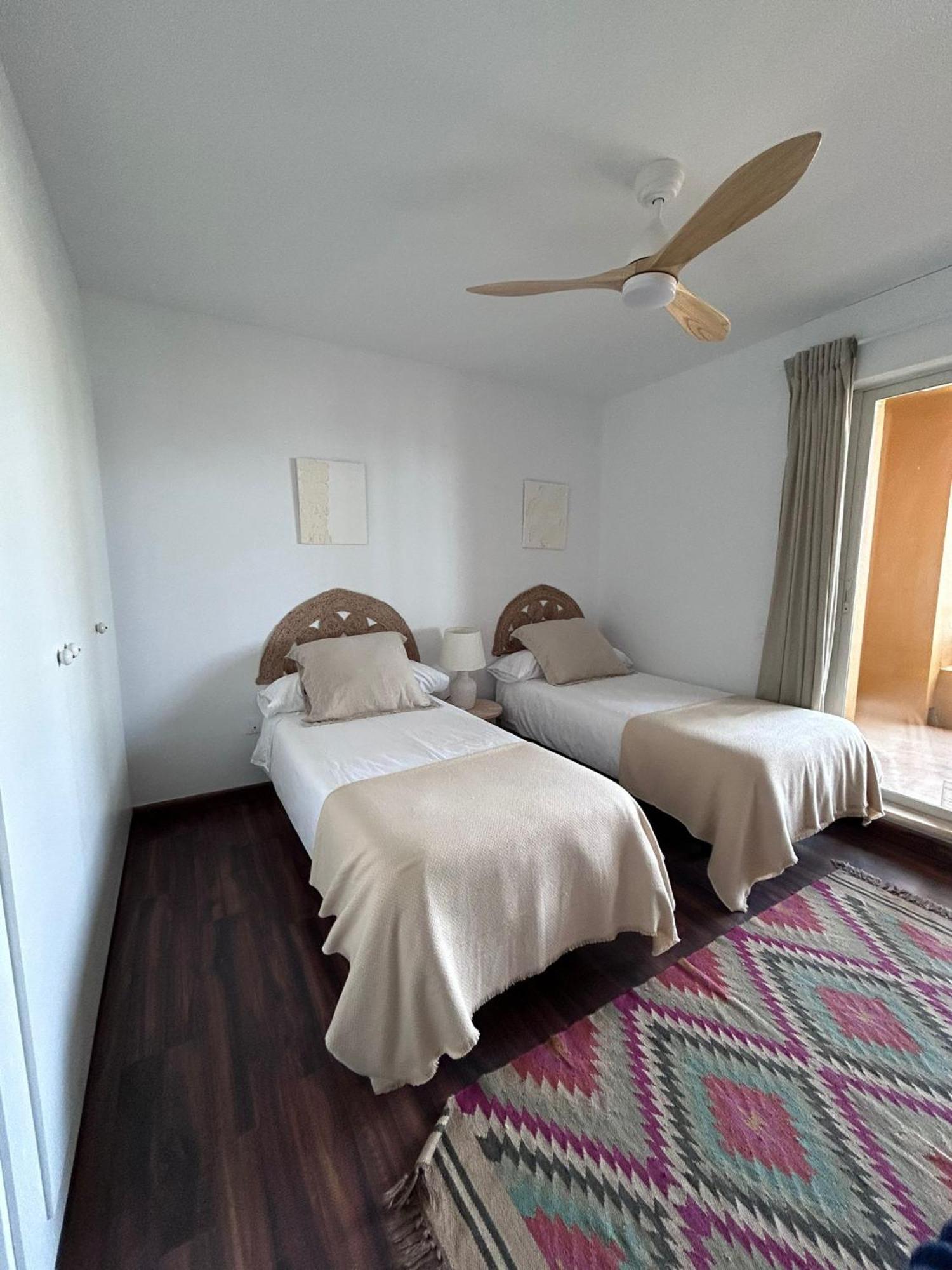 Apartamento Puerto Sotogrande Con Vistas Al Mar Exterior foto
